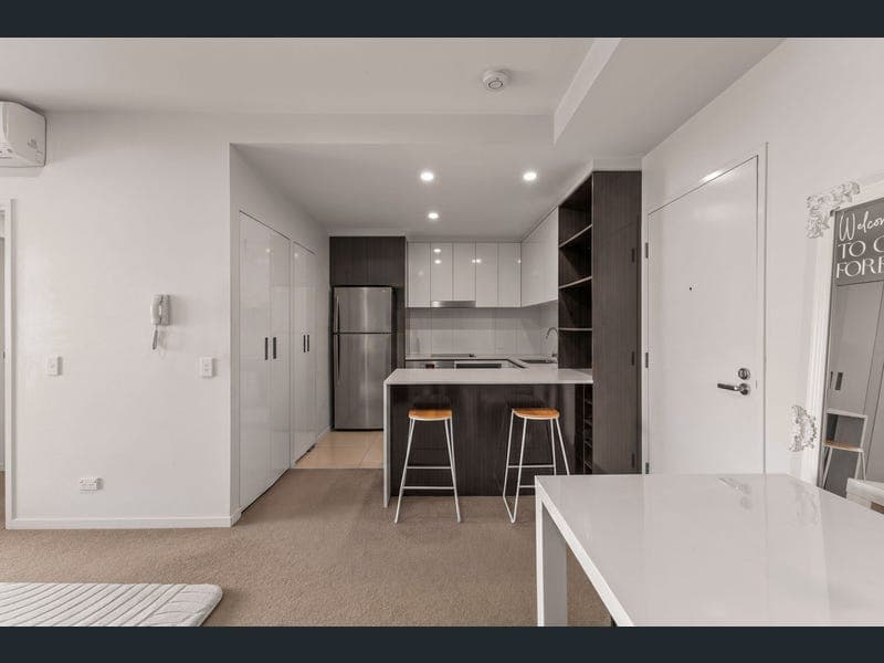 32/55 Princess Street, Kangaroo Point — photo 1 of 5
