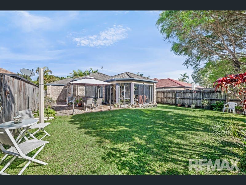3 Glenmore Close, Caloundra West — photo 1 of 5