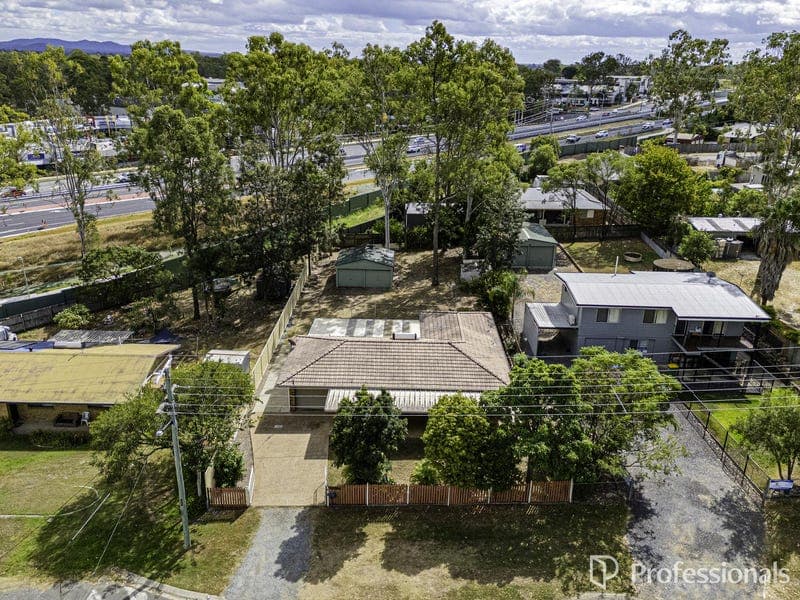 10 Mary Street, Jimboomba — photo 1 of 5
