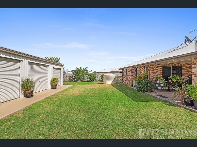 54 Diggers Drive, Dalby — photo 1 of 5