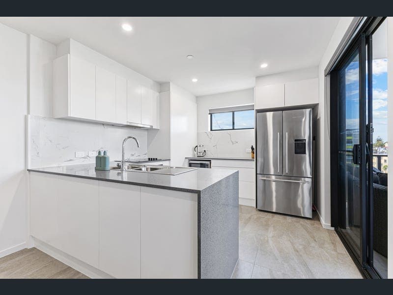10/7 Felix Street, Lutwyche — photo 1 of 5