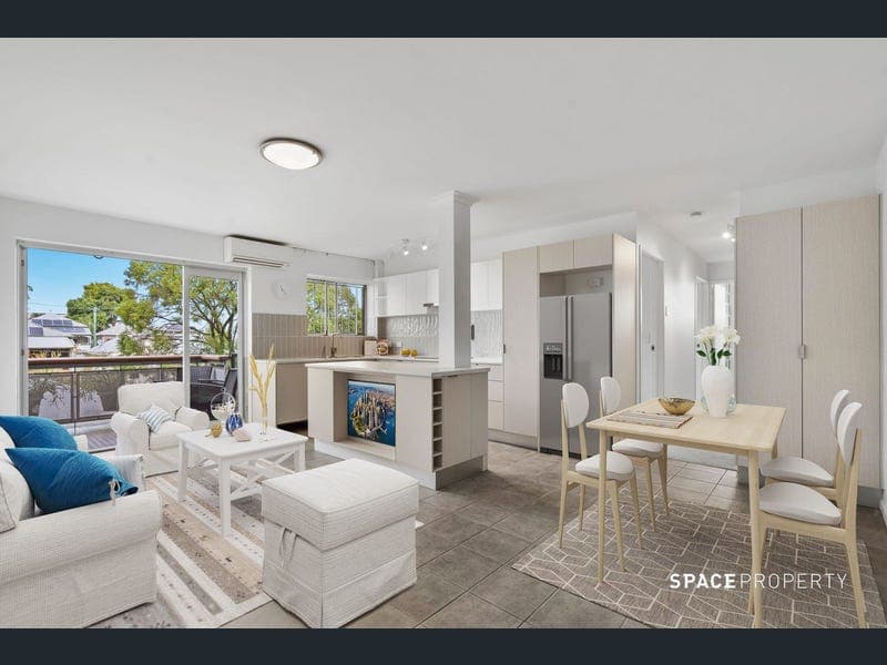 2/18 Wellington Street, Petrie Terrace — photo 1 of 5