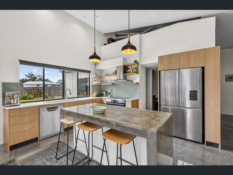 19 Red Rover Close, Southside — photo 1 of 5