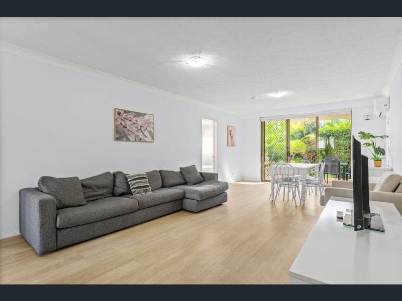 28/2342-2358 Gold Coast Highway, Mermaid Beach — photo 1 of 5
