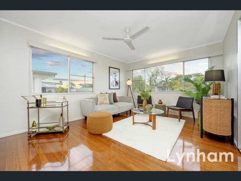 39 Brighton Street, Gulliver — photo 1 of 5