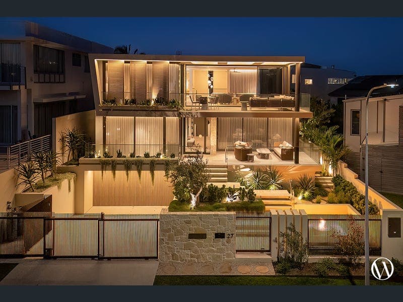27 Adams Street, Sunshine Beach — photo 1 of 5