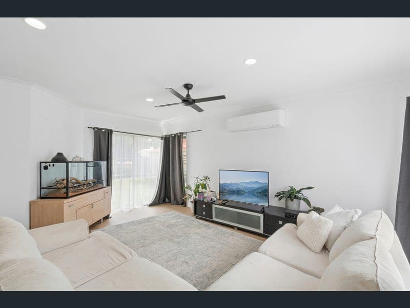 62 Con Brio Boulevard, Upper Coomera — photo 1 of 5