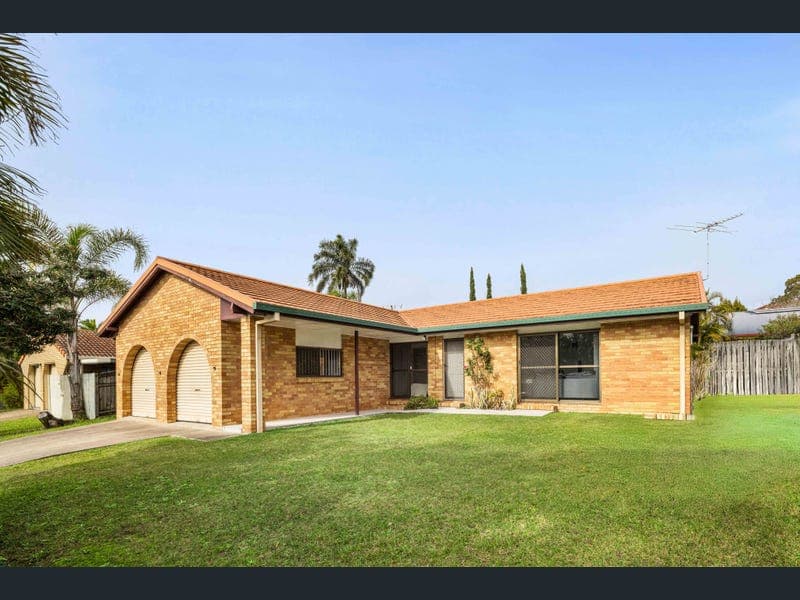 4 Malmsey Street, Calamvale — photo 1 of 5