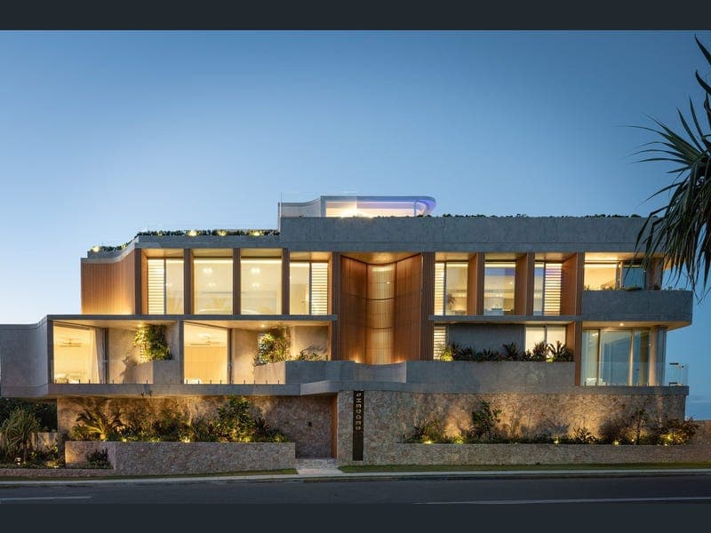 47 Hedges Avenue, Mermaid Beach — photo 1 of 5