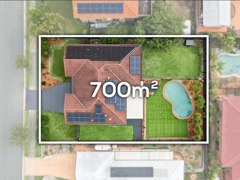58 Burbank Road, Birkdale — photo 1 of 5