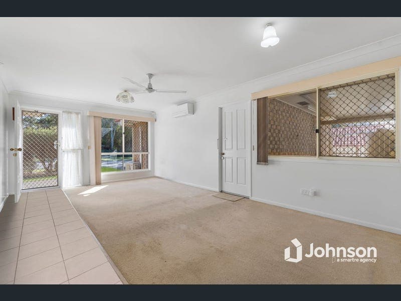 124 Lamberth Road, Regents Park — photo 1 of 5