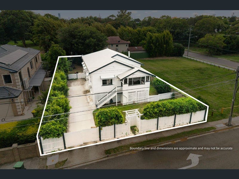 87 Victoria Street, Fairfield — photo 1 of 5