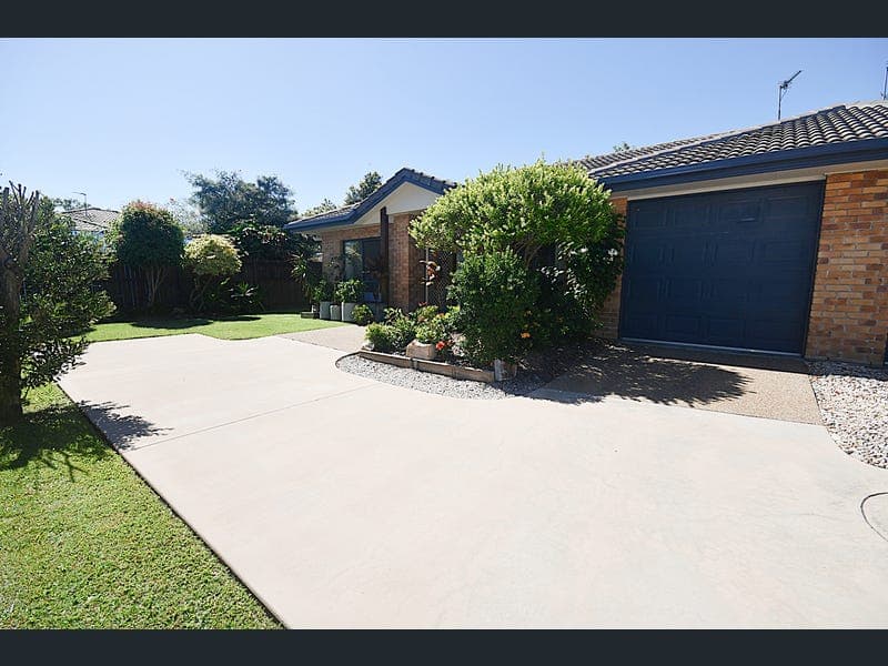11/142-146 Elizabeth Street, Urangan — photo 1 of 5