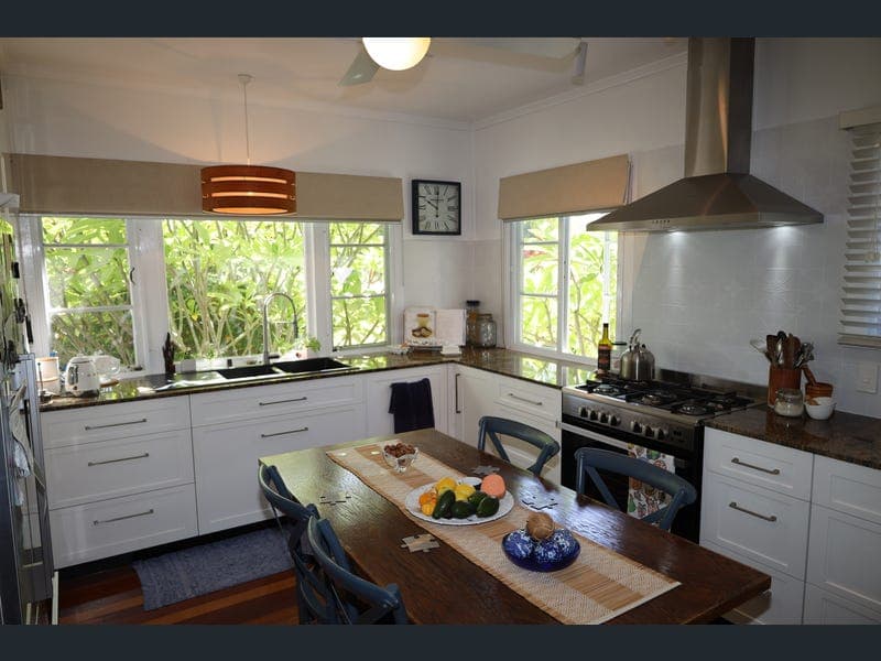 73 Scott Street, Wondai — photo 1 of 5