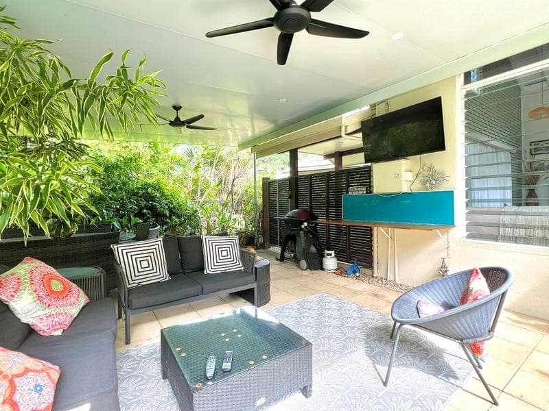 44 PARK STREET, Bayview Heights — photo 1 of 5