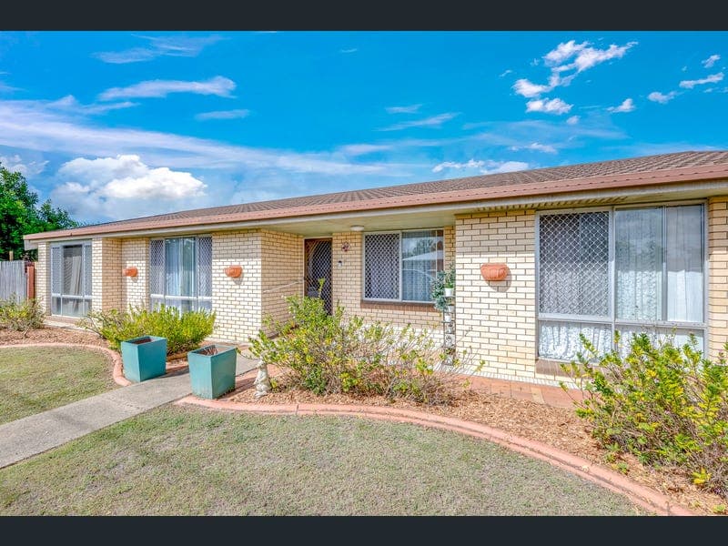 7 Thomas Thomsen Drive, Thabeban — photo 1 of 5