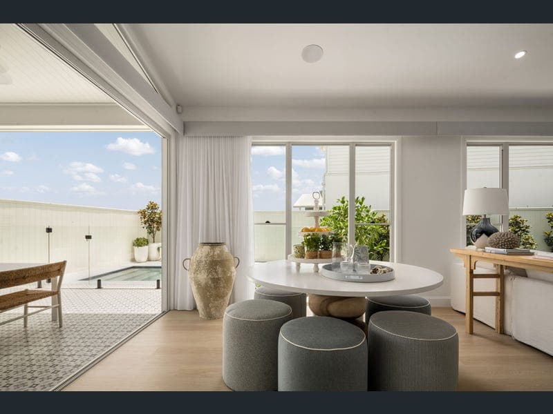 Lot 9 Railway Terrace, Sherwood — photo 1 of 5