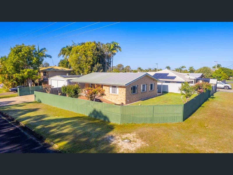 10 Trevally Street, Tin Can Bay — photo 1 of 5