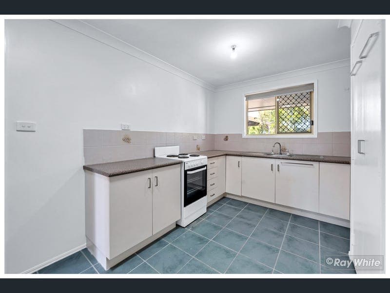 11 Meilland Street, Parkhurst — photo 1 of 5