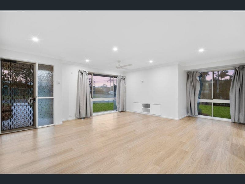 1 Zorina Street, Browns Plains — photo 1 of 5