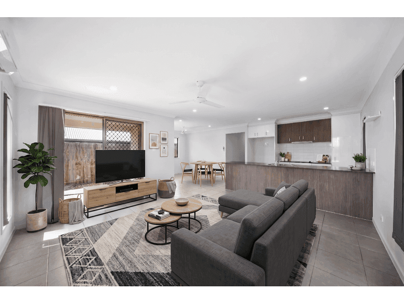 7 Egret Court, Redbank Plains — photo 1 of 5