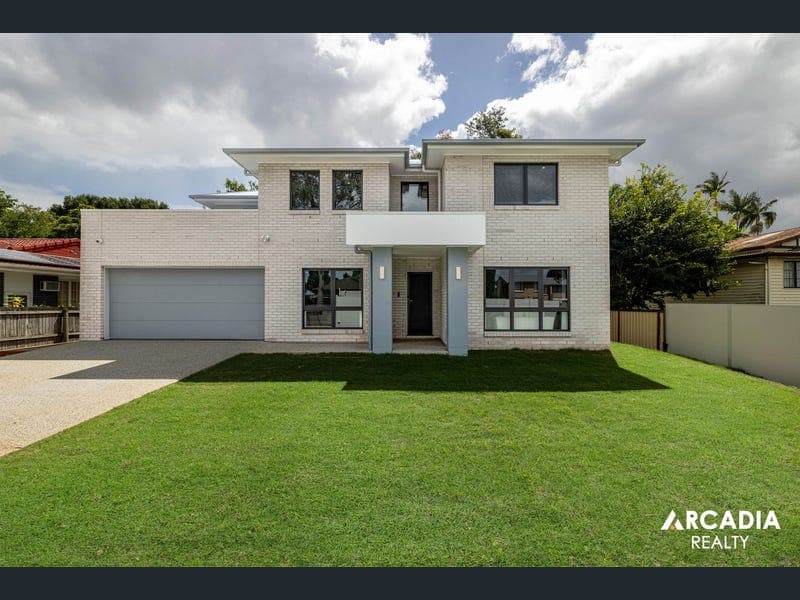 210 Mains Rd, Sunnybank — photo 1 of 5