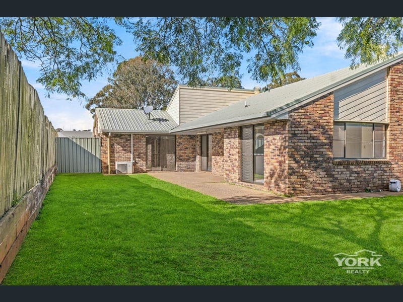 15 Luck Street, Drayton — photo 1 of 5