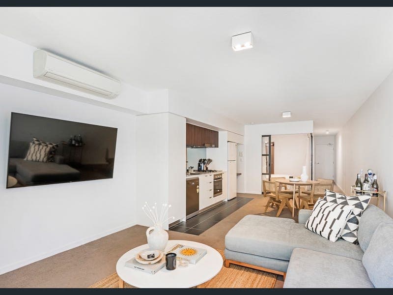 502/38 Helen Street, Teneriffe — photo 1 of 5