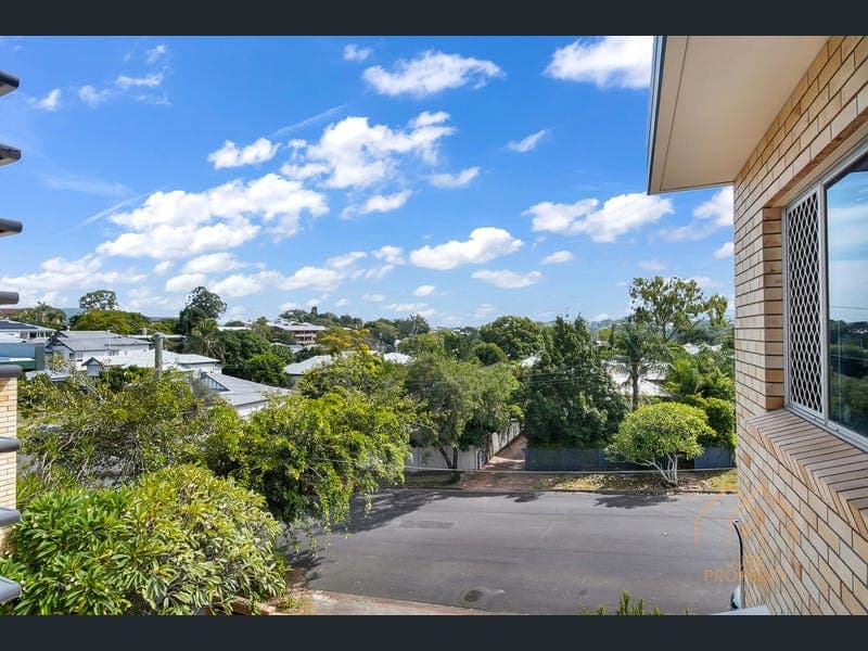 4/20 HUNTER Street, Kelvin Grove — photo 1 of 5