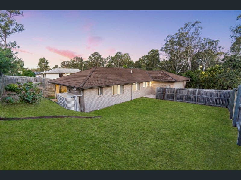 1 Ryan Court, Riverview — photo 1 of 5