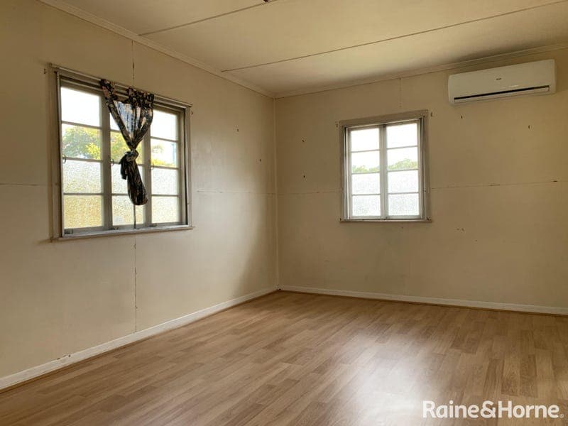 89 Alice Street, Goodna — photo 1 of 5