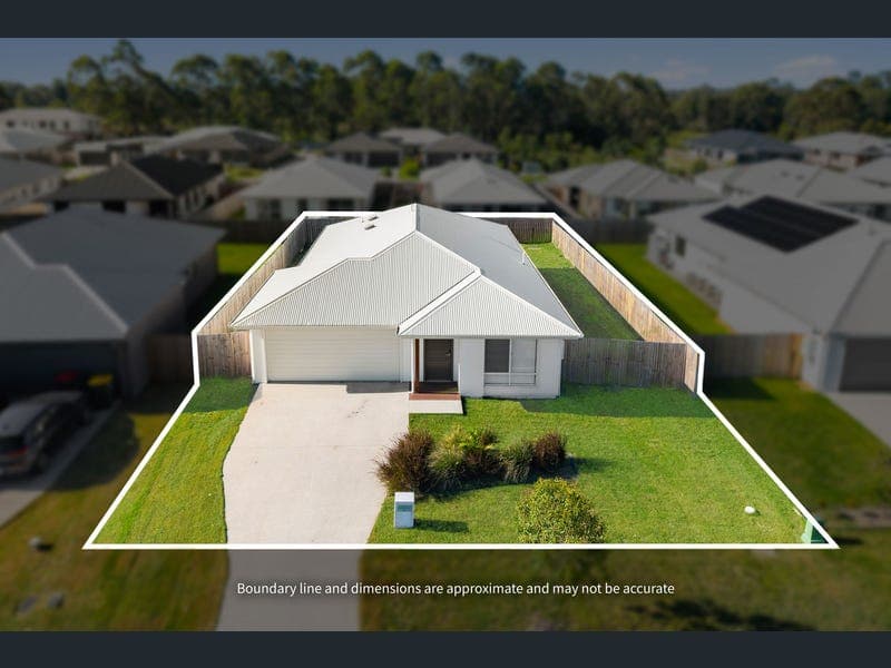 8 Manuka Road, Logan Village — photo 1 of 5