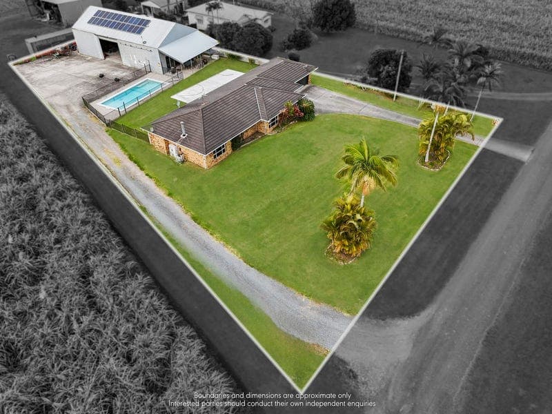 176 School Road, Woongoolba — photo 1 of 5