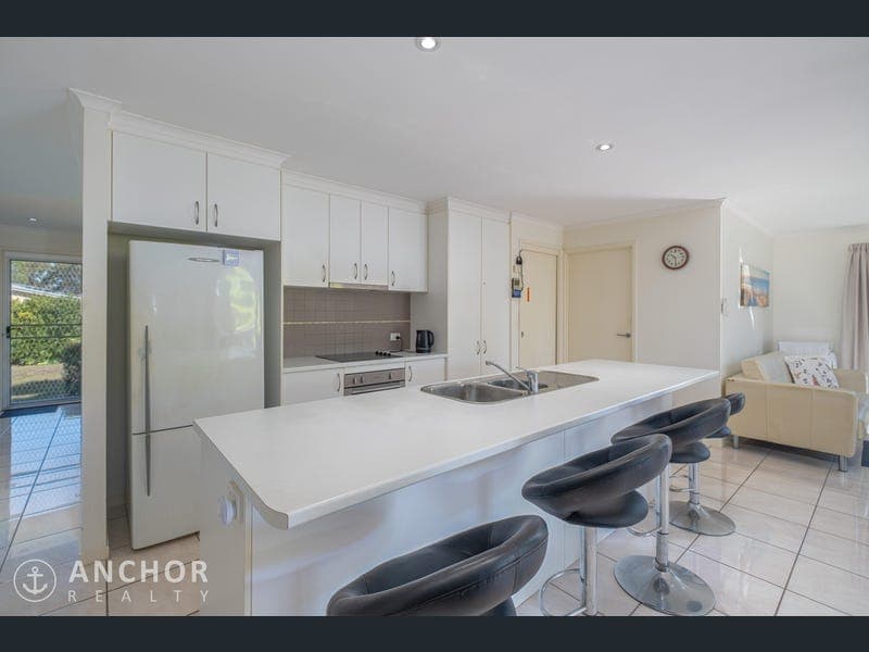 8 Suncrest Court, Southside — photo 1 of 5