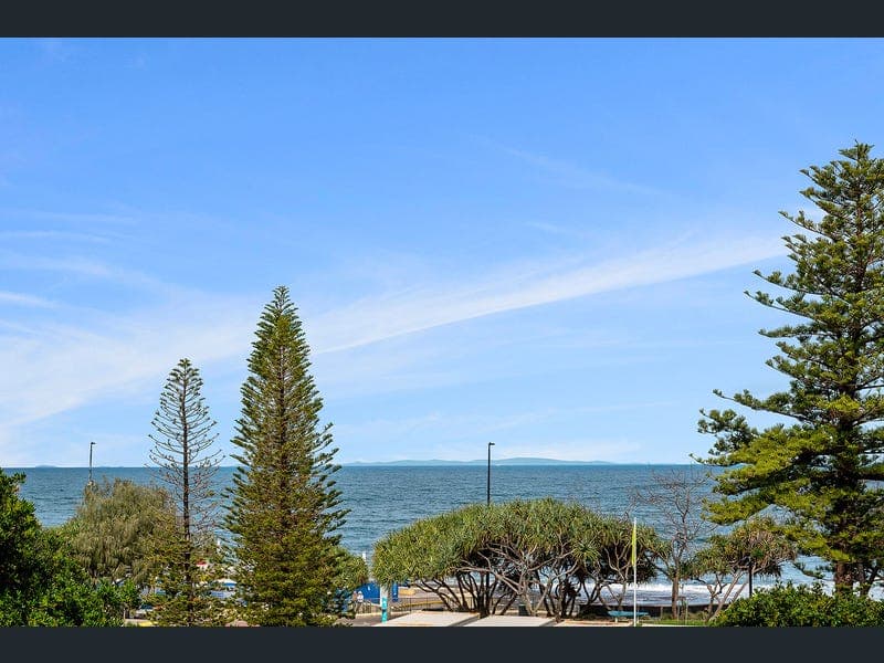 20/79 Edmund Street, Kings Beach — photo 1 of 5