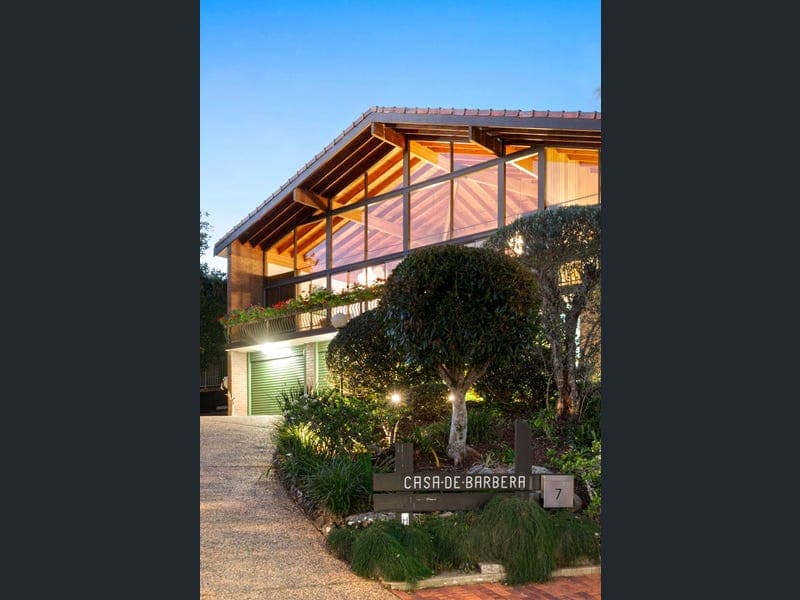 7 Lahti Street, Upper Mount Gravatt — photo 1 of 5