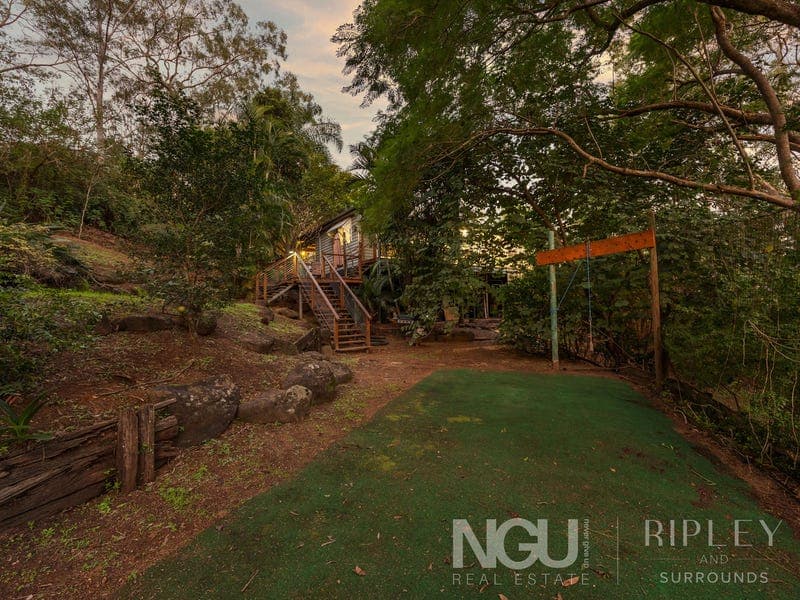 19 Glen Ruther Court, Mount Crosby — photo 1 of 5