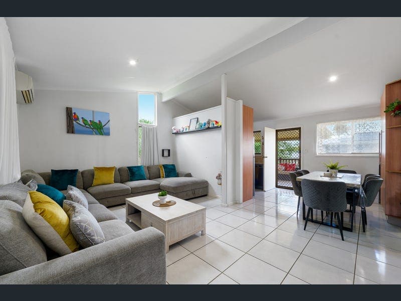 631 Priestdale Road, Rochedale South — photo 1 of 5