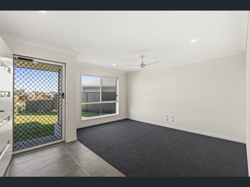 80 Stanley Street, Pittsworth — photo 1 of 5