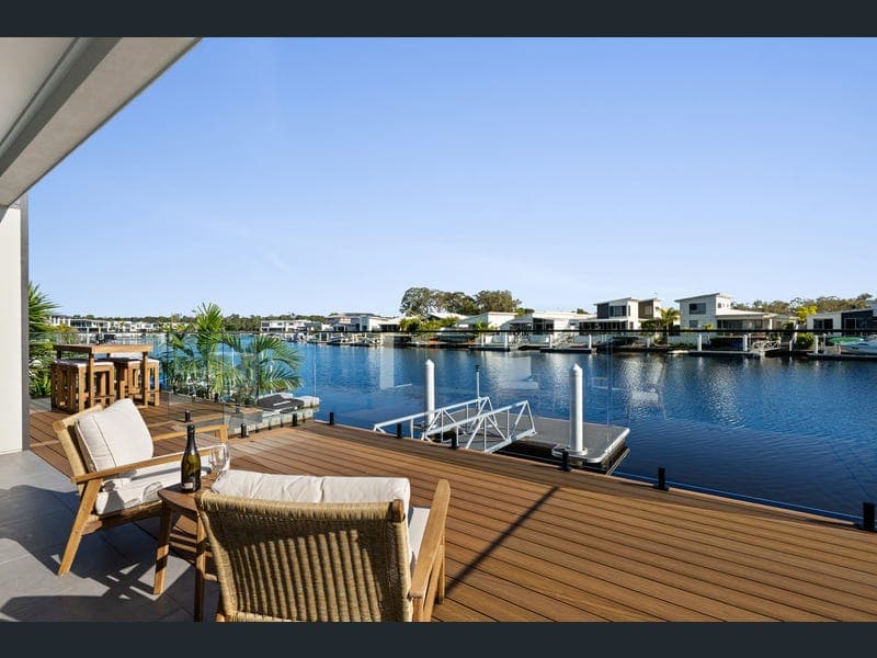 12 The Passage, Pelican Waters — photo 1 of 5