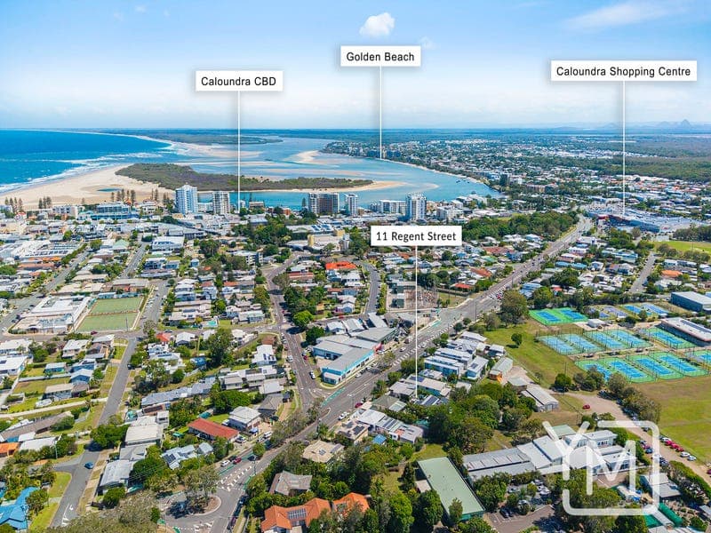 11 Regent Street, Caloundra — photo 1 of 5