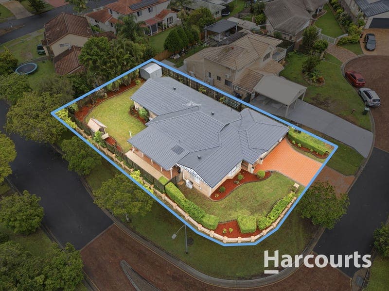 2 Autumn Close, Calamvale — photo 1 of 5