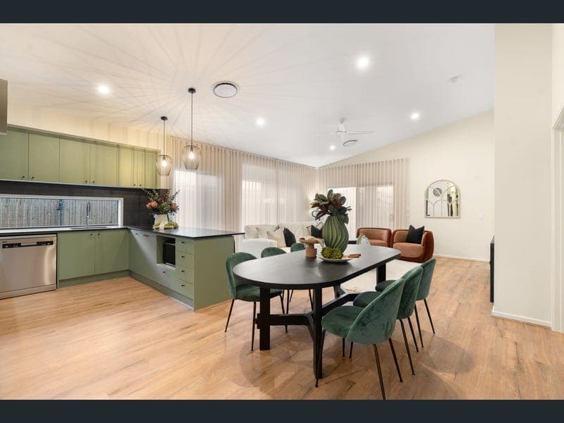 27 Sahara Street, Greenbank — photo 1 of 5