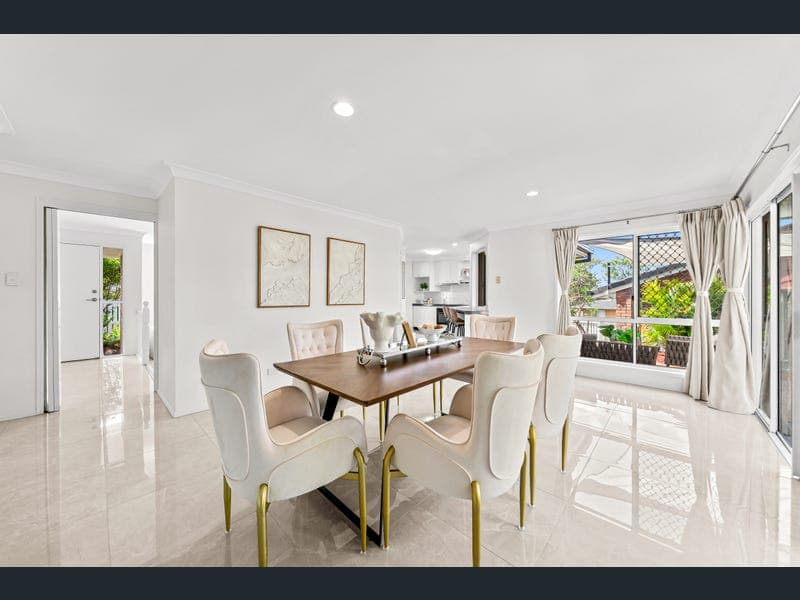 34 Brompton Street, Rochedale South — photo 1 of 5