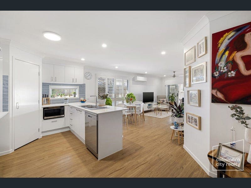 7 Jennifer Street, Nirimba — photo 1 of 5