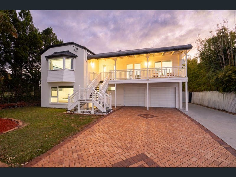 5 Kyle Street, Bridgeman Downs — photo 1 of 5