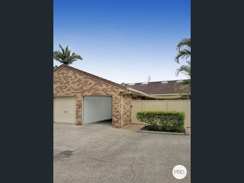 2/13 Aragorn Street, Maroochydore — photo 1 of 5