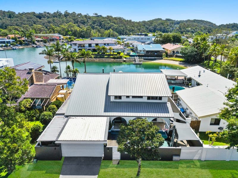 5 Kingfish Court, Palm Beach — photo 1 of 5