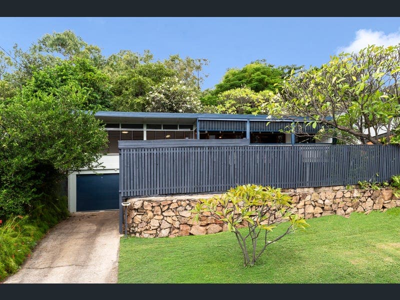 27 Potts Street, Belgian Gardens — photo 1 of 5