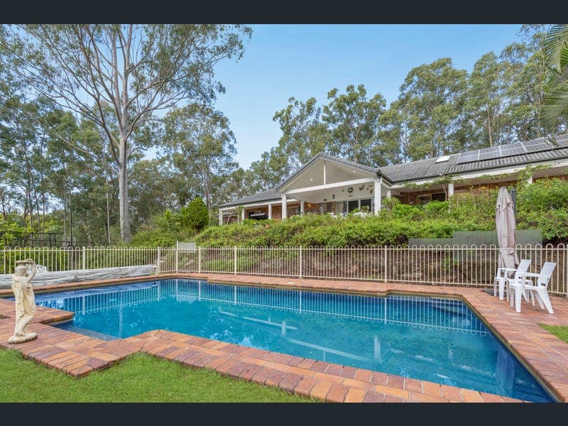 152 Huntingdale Street, Pullenvale — photo 1 of 5
